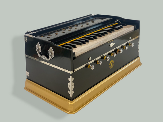 Harmonium Black 7 stop